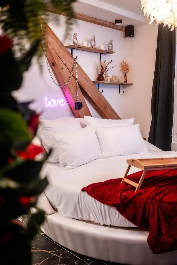 Apartment La Suite - Romantique Room Sevrier France